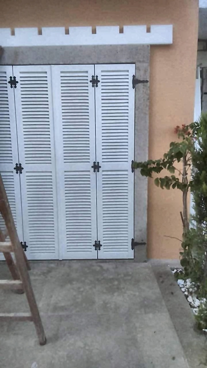 Exterior photo 15
