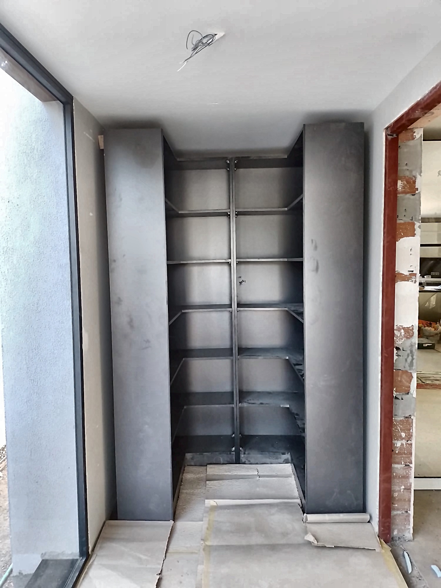 Interior photo 19