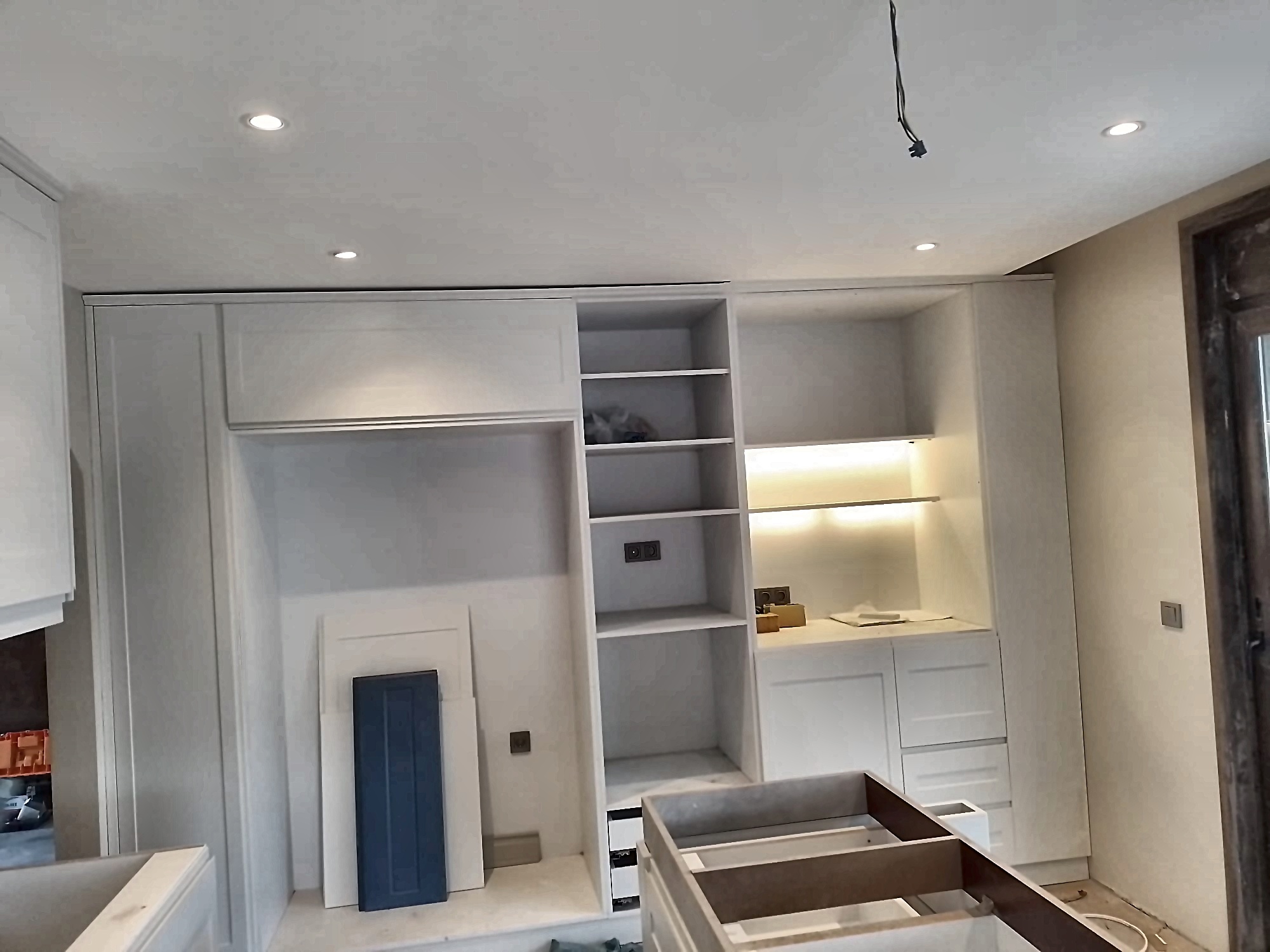Interior photo 29