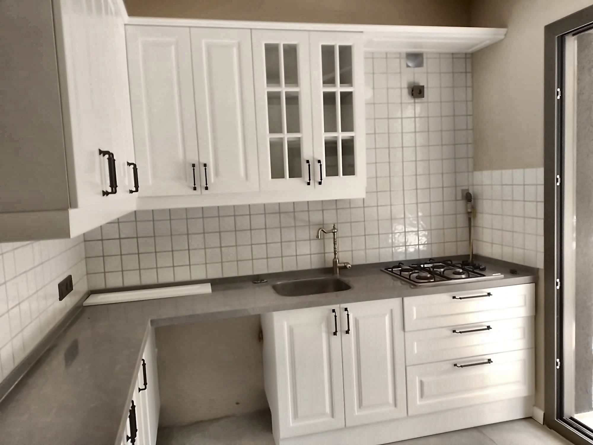 Interior photo 33
