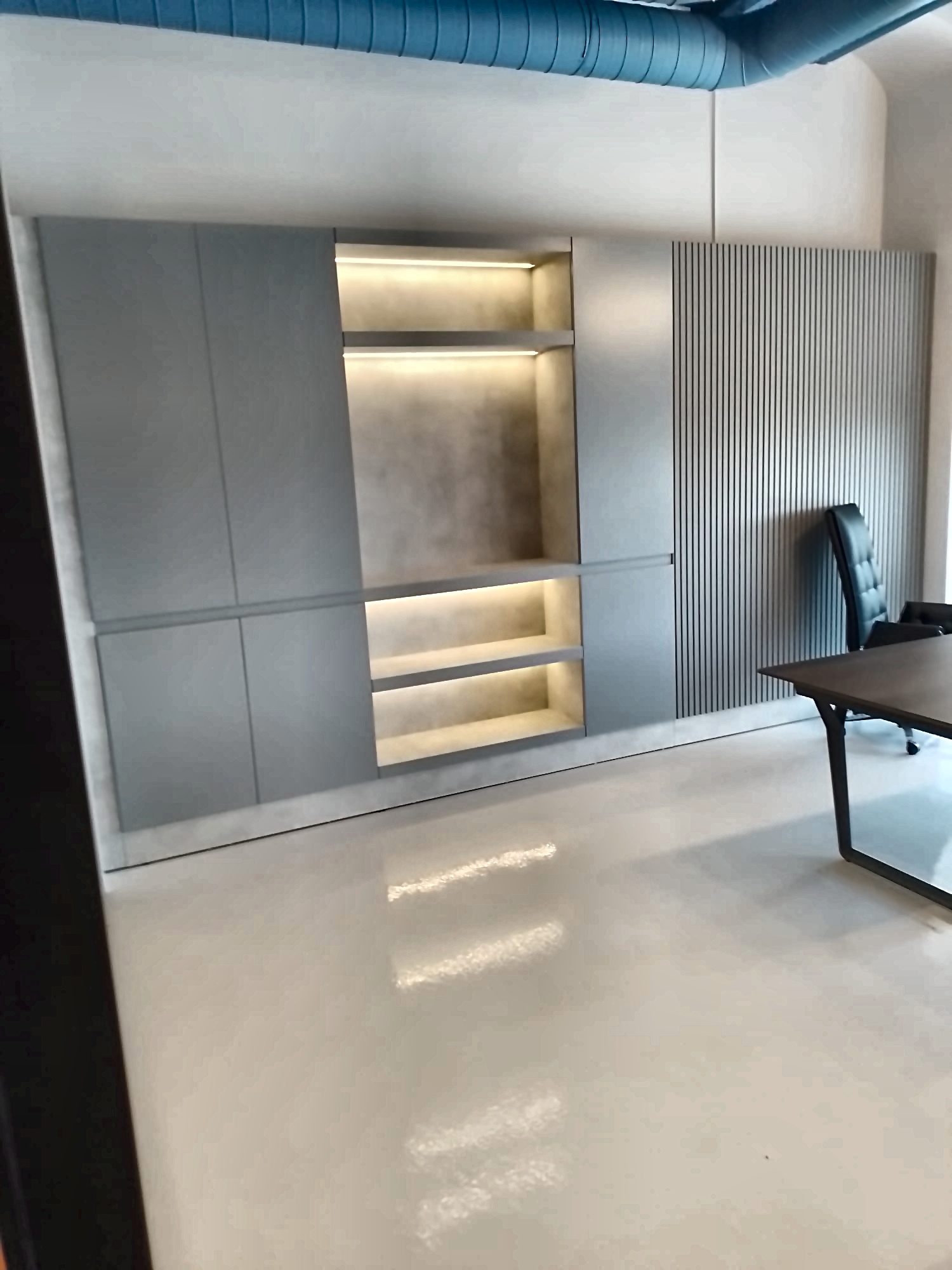 Interior photo 36
