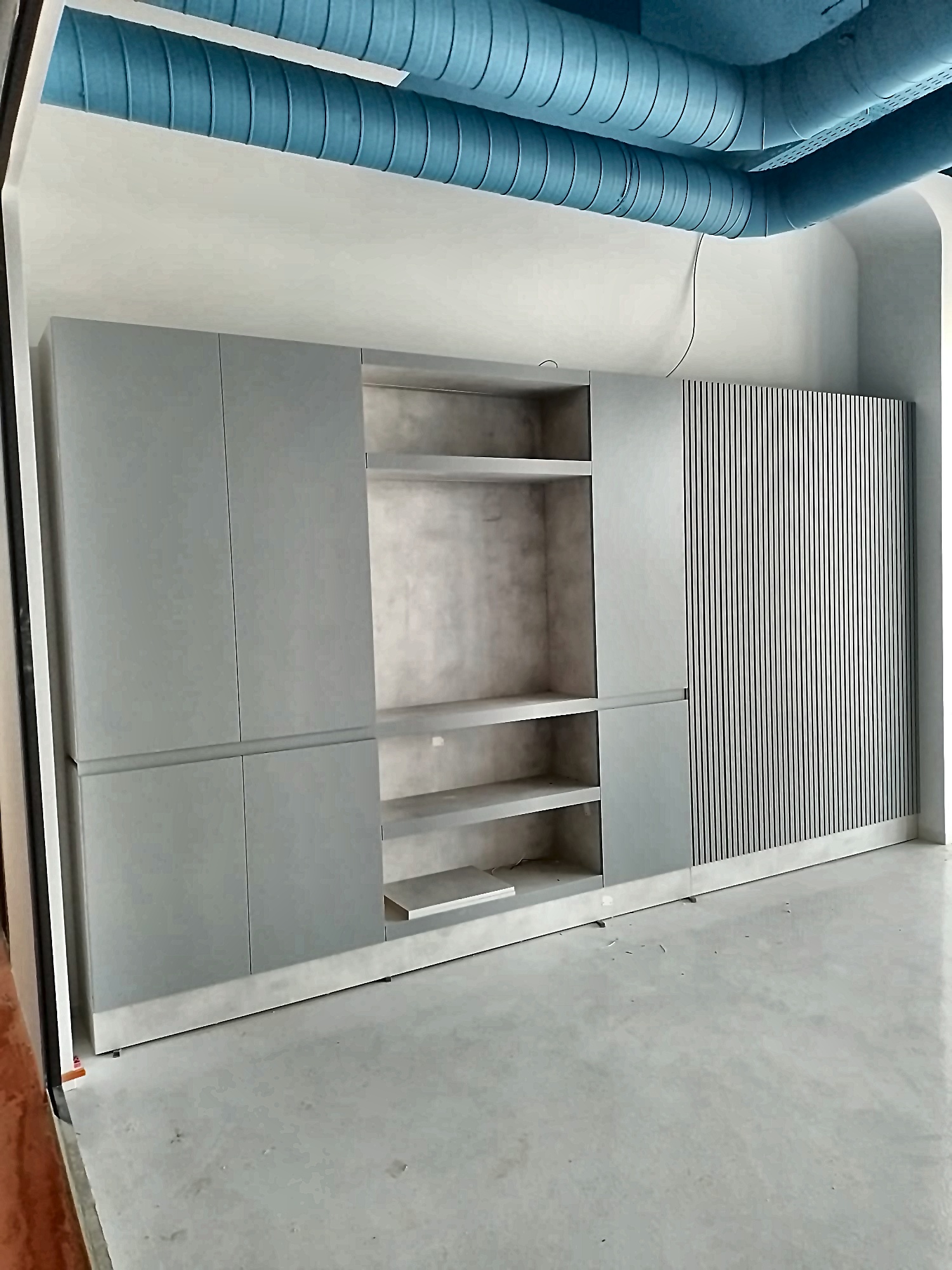 Interior photo 38