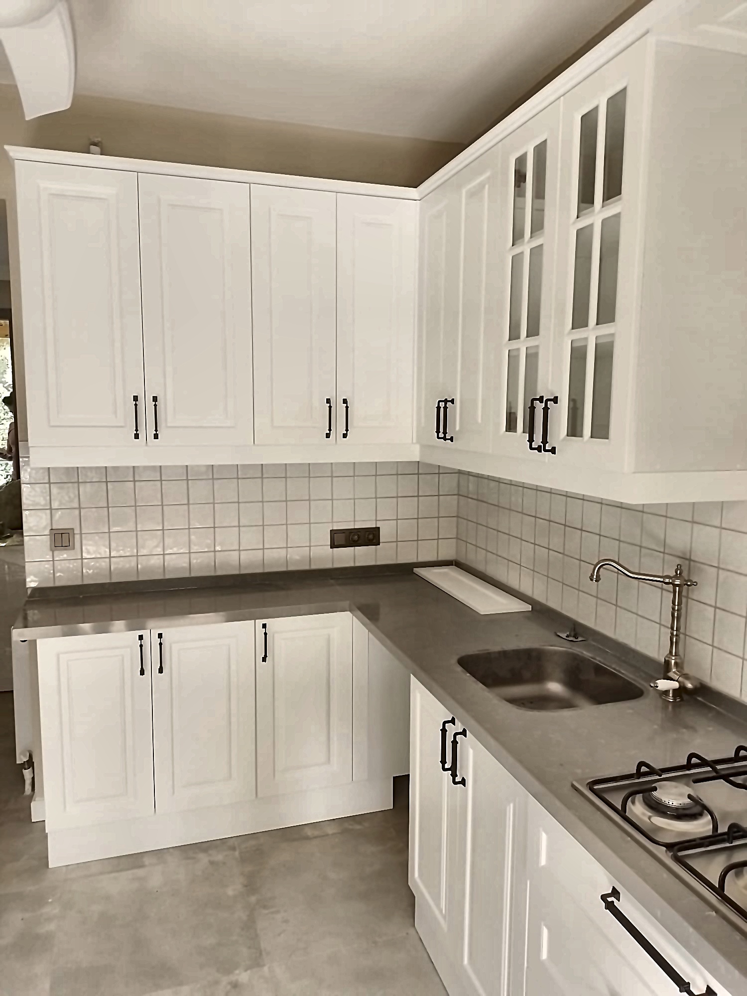 Interior photo 39