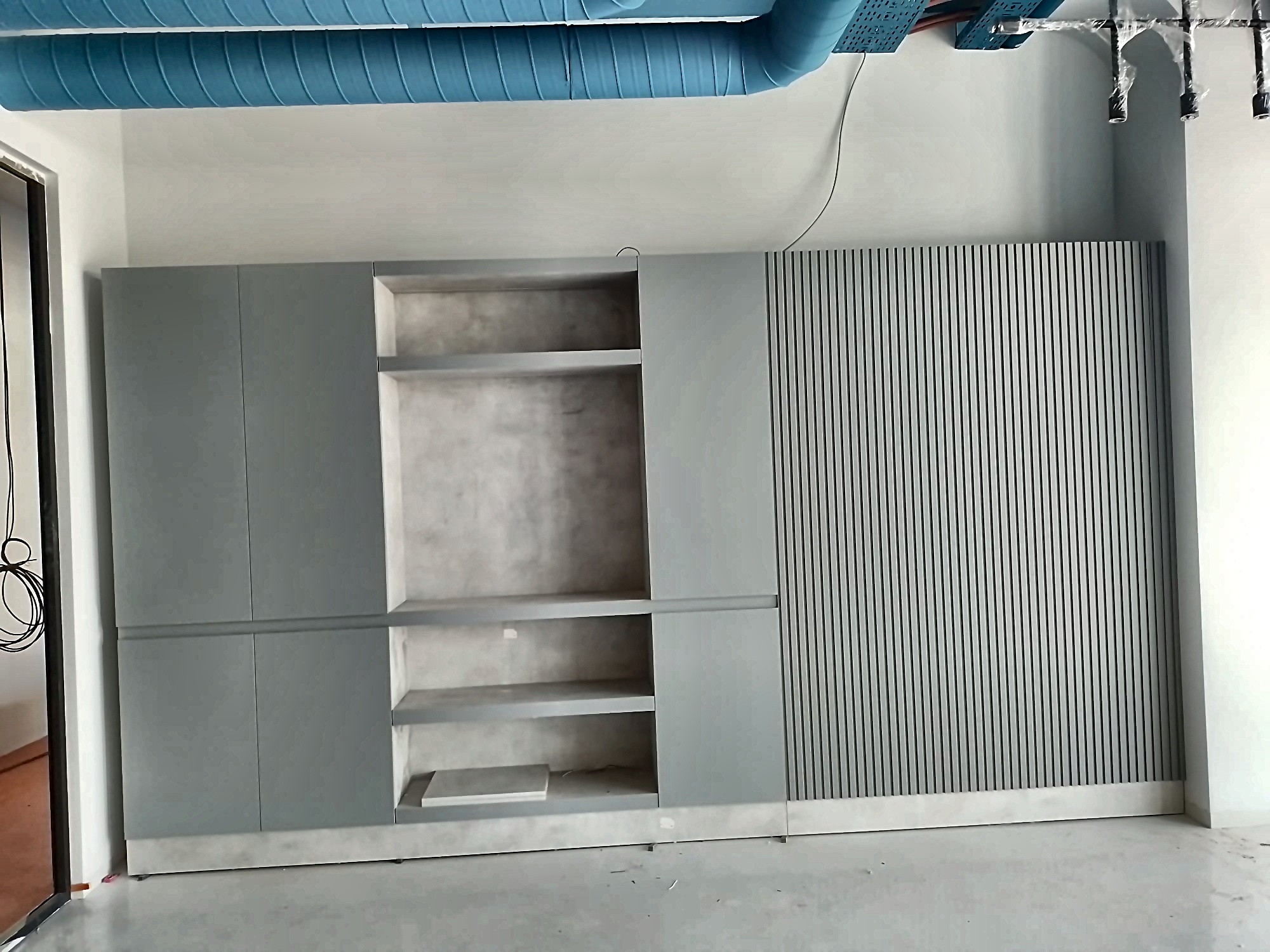 Interior photo 43