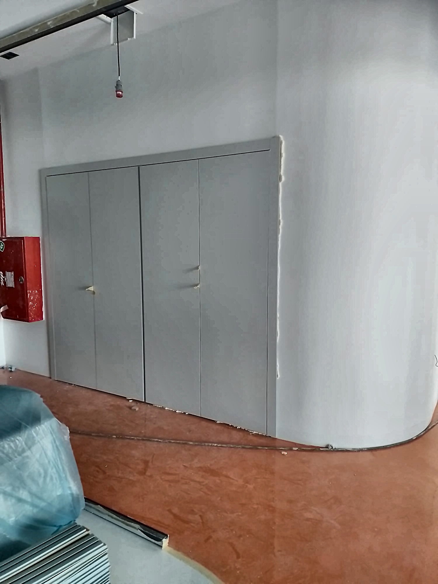 Interior photo 48