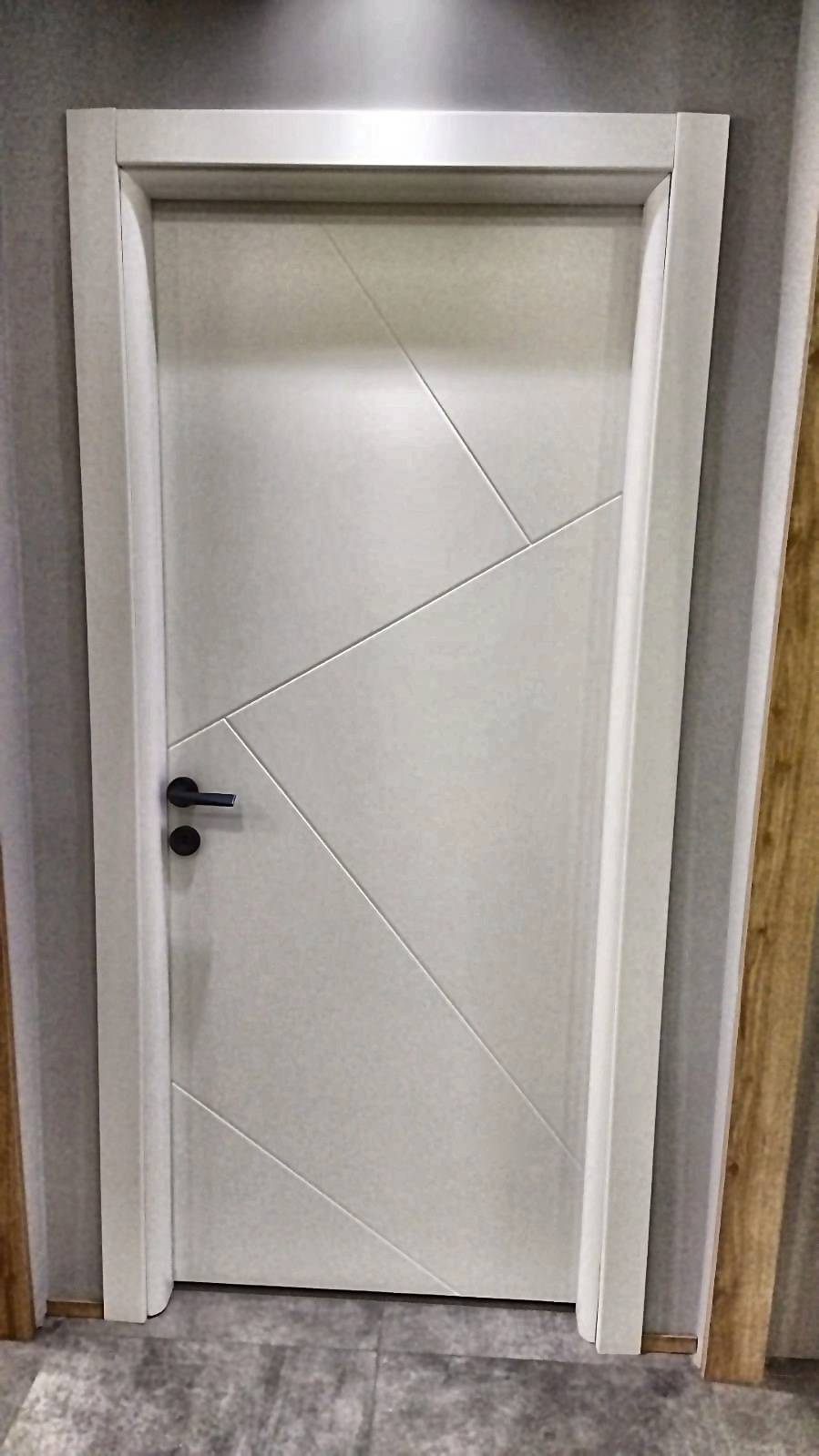 Interior photo 75